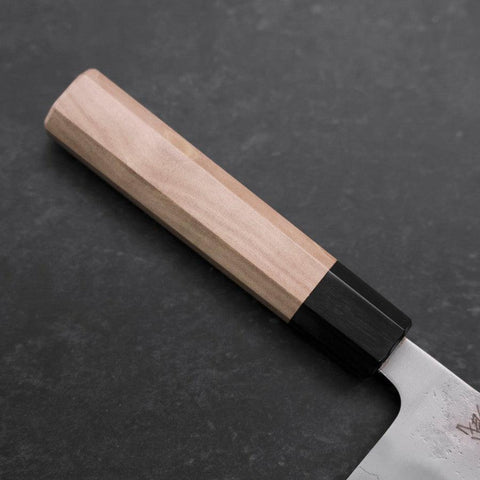 Santoku Silver Steel #3 Nashiji Mango de Magnolia con Cuerno de Búfalo 165mm
