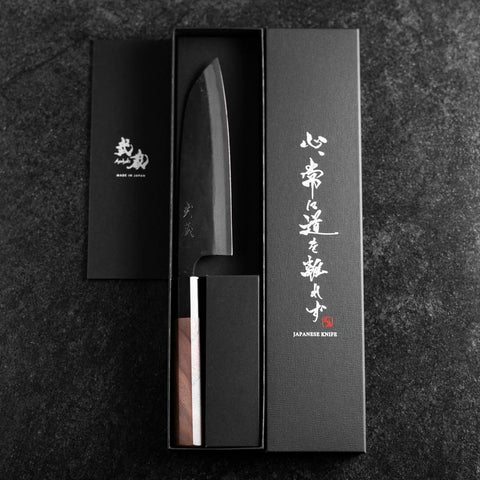 Santoku Blue Steel #2 Revestimiento Acero Inoxidable Kurouchi Mango de Nogal 165mm