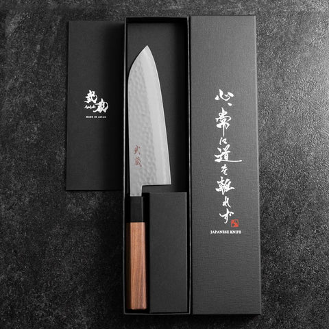 Santoku VG-10 Tsuchime Damascus Walnut Handle 165mm-[Musashi]-[Japanese-Kitchen-Knives]